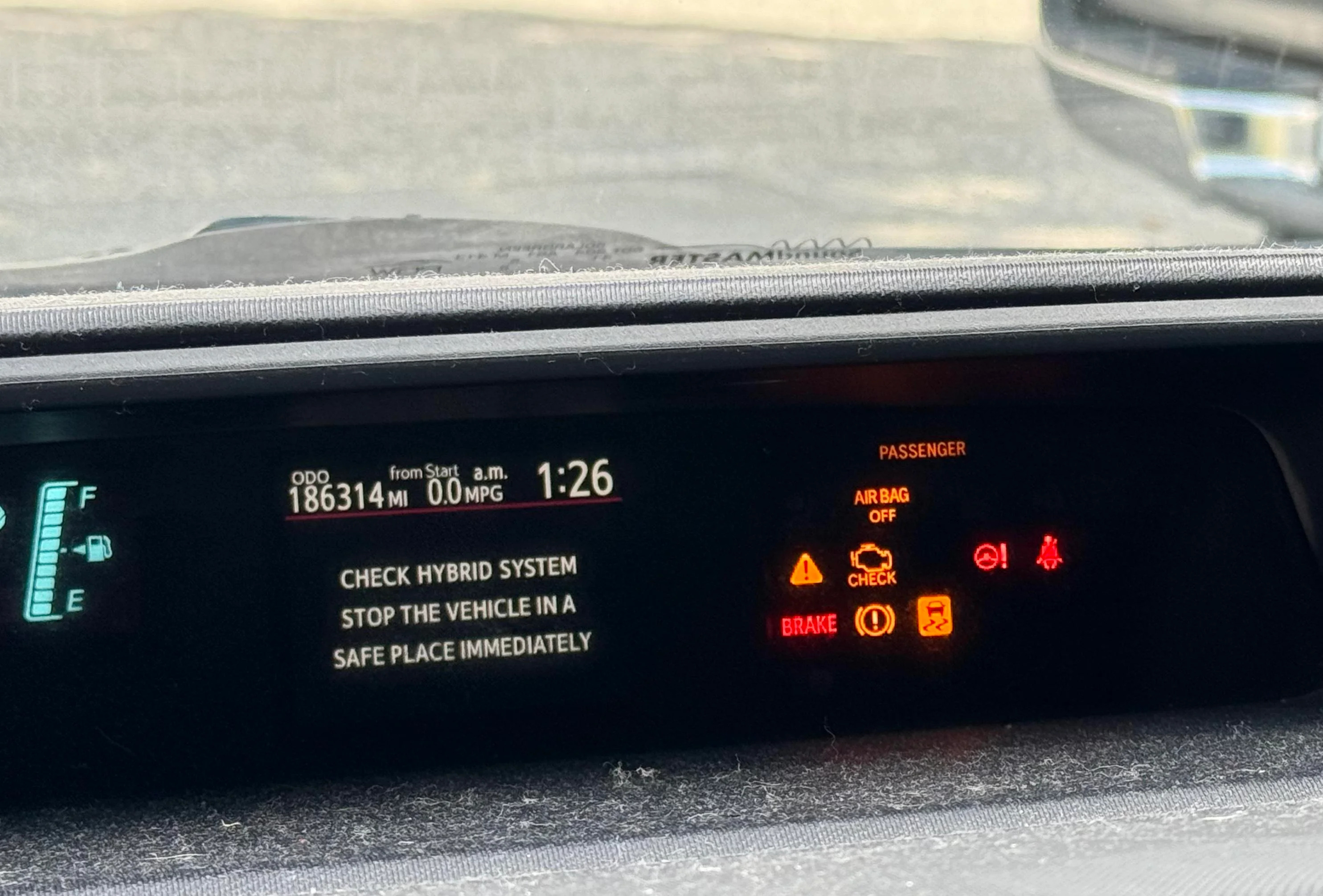 Kody błędów w samochodach hybrydowych Toyota i Lexus