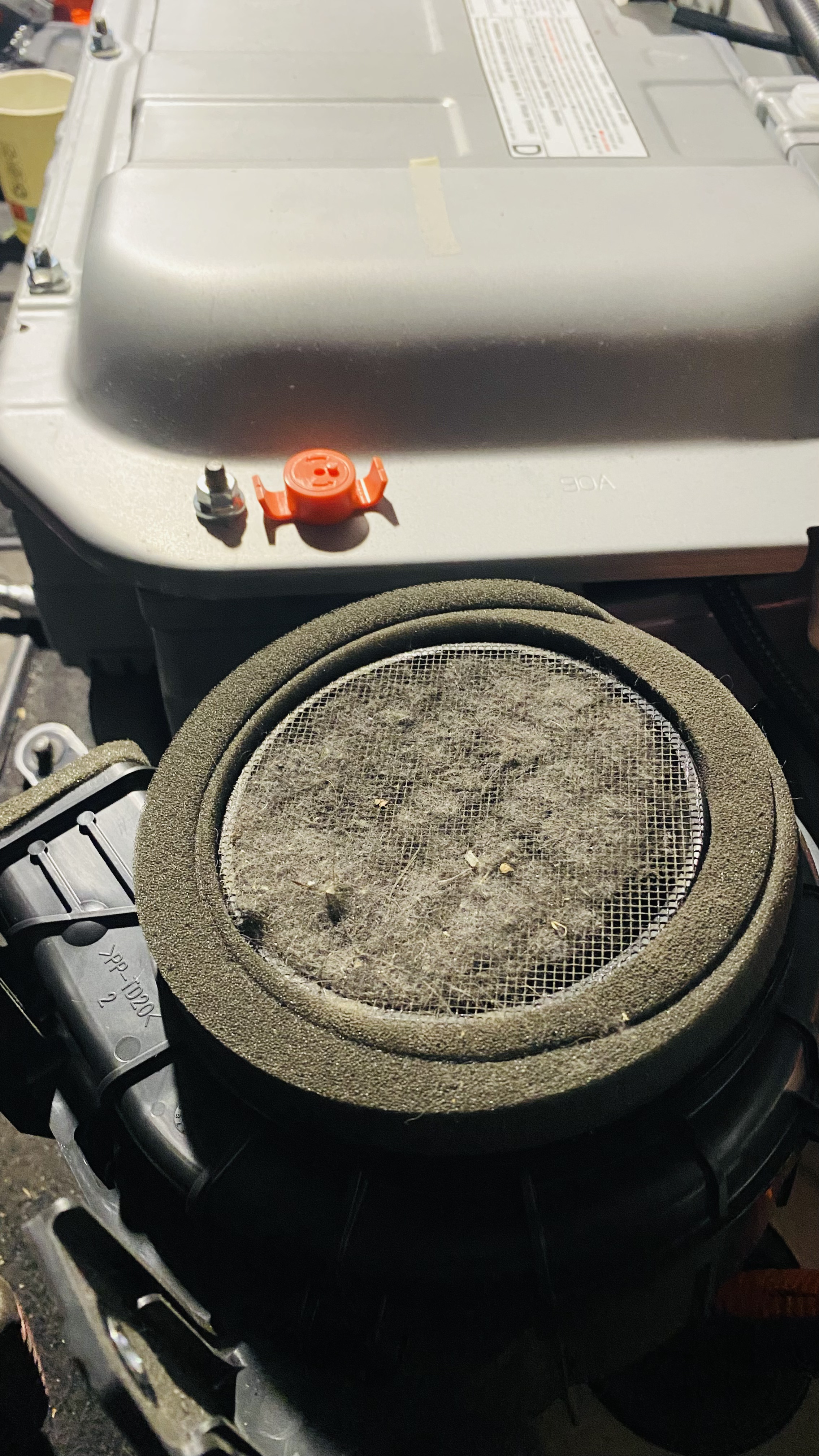 Układ chłodzenia baterii hybrydowej Toyota, Lexus — serwis